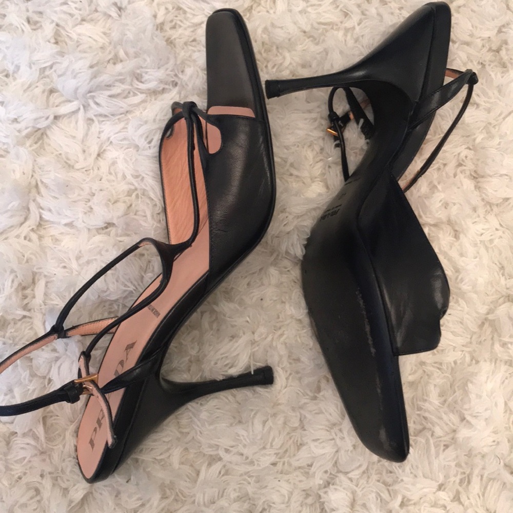 Authentic Prada heels - Picture 5 of 6